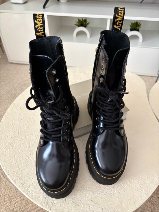 Dr. Martens Shoes - Dr Martens JADON HI, black leather boots, 10-eyelet, size 6